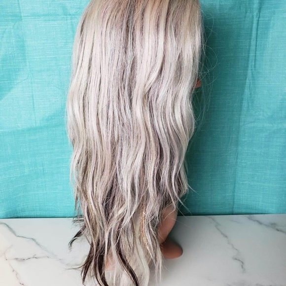 Multicolor wig - Picture 3 of 7